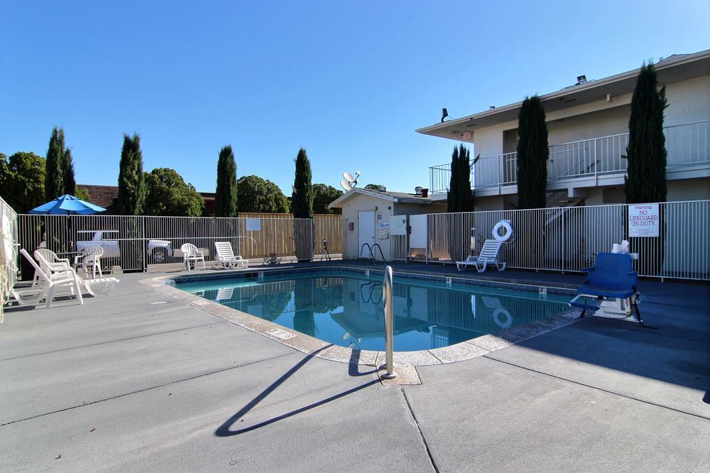 Motel 6-Carlsbad, Nm Экстерьер фото