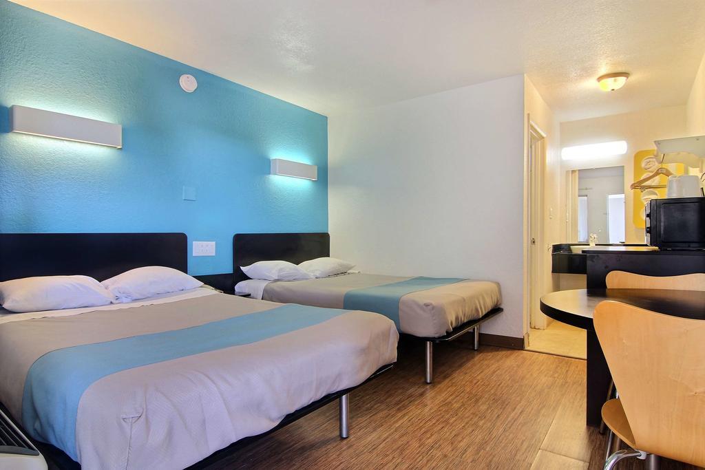 Motel 6-Carlsbad, Nm Экстерьер фото